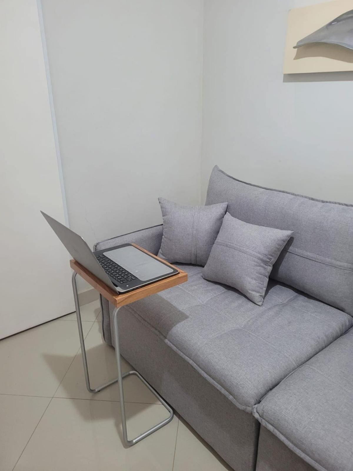 Apartamento Tranquilo No 9º Andar Com Vaga De Garagem Privativa *