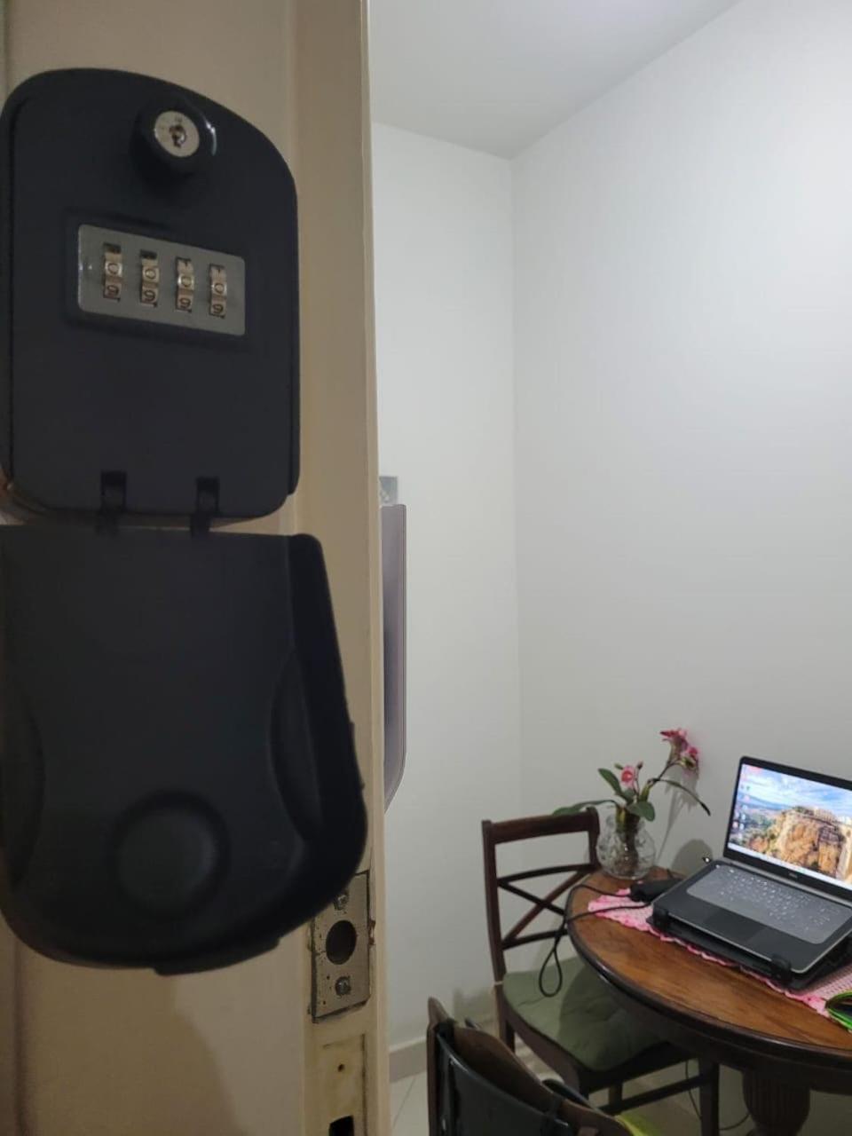 Tranquilo No 9º Andar Com Vaga De Garagem Privativa Río de Janeiro